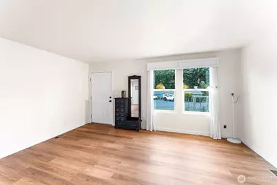 52 Veys Drive, Kelso, WA 98626 - Photo 10