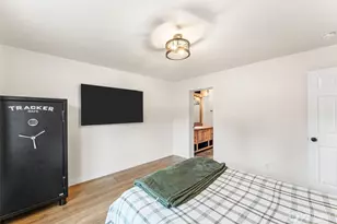 52 Veys Dr, Kelso, WA 98626 - Photo 24