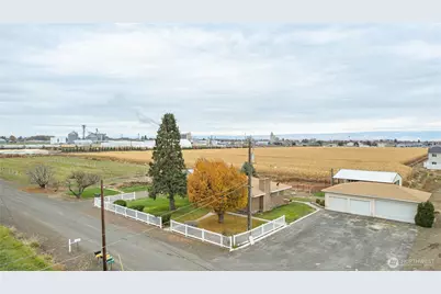 10586 NW P.2 Road, Quincy, WA 98848 - Photo 1