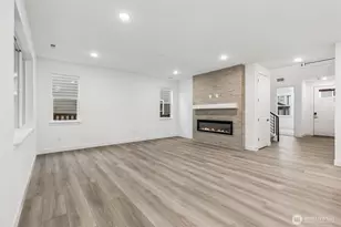 14528 203rd Ave E, Bonney Lake, WA 98391 - Photo 4