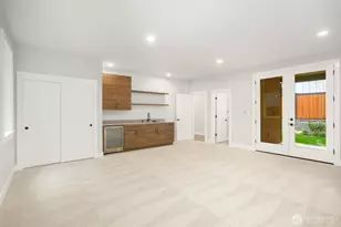 13032 SE 19th Ct, Bellevue, WA 98005 - Photo 18
