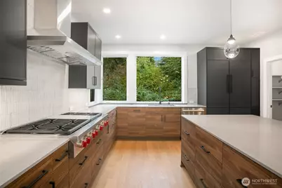 13032 SE 19th Court, Bellevue, WA 98005 - Photo 16