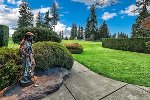 7503 Fairway Dr NE, Seattle, WA 98115 - Photo 24