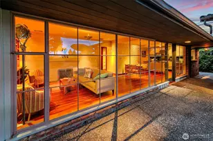 7503 Fairway Dr NE, Seattle, WA 98115 - Photo 6