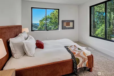 6950 SE Maker Street, Mercer Island, WA 98040 - Photo 28