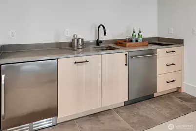 6950 SE Maker Street, Mercer Island, WA 98040 - Photo 34