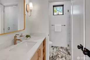 6950 SE Maker St, Mercer Island, WA 98040 - Photo 32