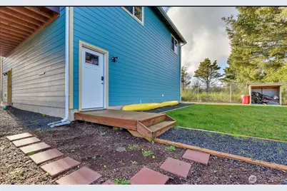 1006 Point Brown Avenue SE, Ocean Shores, WA 98569 - Photo 24
