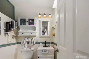 7030 123rd Ave SE, Newcastle, WA 98056 - Photo 14