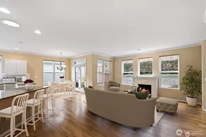 6910 38th Street Ct W, University Place, WA 98466 - Photo 2