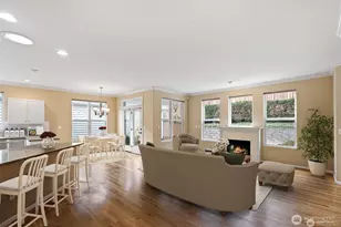 6910 38th St Ct W, University Place, WA 98466 - Photo 2