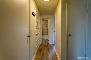 17301 NE 45th St, Redmond, WA 98052 - Photo 14