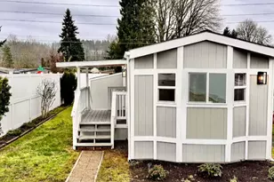 210 37th St SE, Auburn, WA 98002 - Photo 2