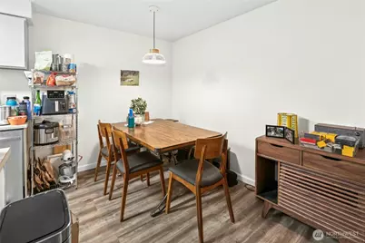 11006 NE 68th Street #806, Kirkland, WA 98033 - Photo 6