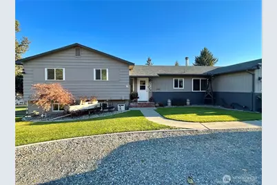 1180 4th Avenue N, Okanogan, WA 98840 - Photo 1