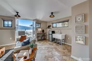 4013 E Lake Sammamish Shore Ln, Sammamish, WA 98075 - Photo 6