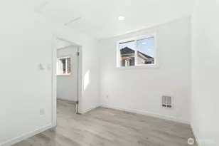 1926 Colby Ave, Everett, WA 98201 - Photo 10