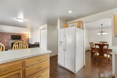 10124 SE 243rd Street, Kent, WA 98030 - Photo 12