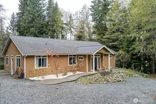 2013 Goss Ridge Rd, Freeland, WA 98249 - Photo 6