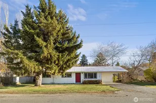 1108 N Willow St, Ellensburg, WA 98926 - Photo 2
