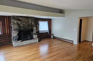 17129 10th NE, Shoreline, WA 98155 - Photo 4