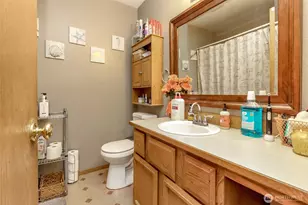 10509 202nd Ave E, Bonney Lake, WA 98391 - Photo 32