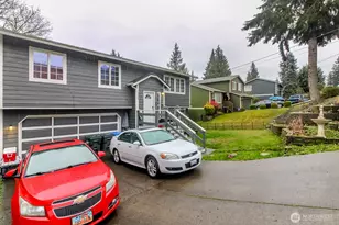 10509 202nd Ave E, Bonney Lake, WA 98391 - Photo 4