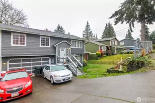 10509 202nd Ave E, Bonney Lake, WA 98391 - Photo 2