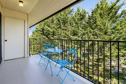 13229 Linden Avenue N #509-B, Seattle, WA 98133 - Photo 16