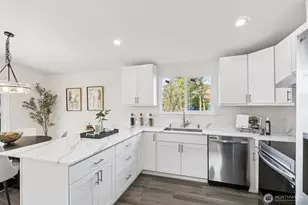 7002 42nd Ave S, Seattle, WA 98118 - Photo 4