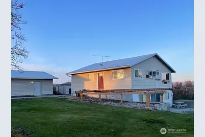 64 Lakeview Way, Brewster, WA 98812 - Photo 2