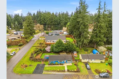 23001 67th Place W, Mountlake Terrace, WA 98043 - Photo 32