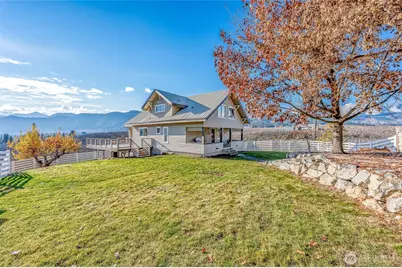 8133 N Dryden Road, Cashmere, WA 98815 - Photo 1