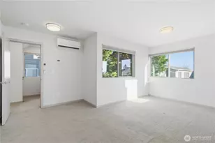 4416 Francis Ave N, Seattle, WA 98103 - Photo 18