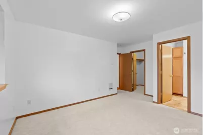 215 James Street S, Roy, WA 98580 - Photo 16