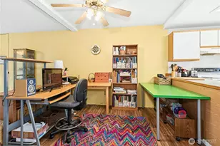 8823 Holly Dr, Everett, WA 98208 - Photo 4