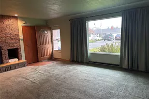 2721 Terry Ave, Longview, WA 98632 - Photo 4