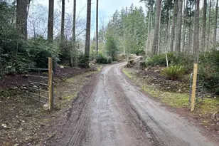 311 E Murray Rd, Grapeview, WA 98546 - Photo 2