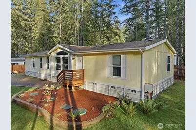 30 NE Lake Place, Tahuya, WA 98588 - Photo 1