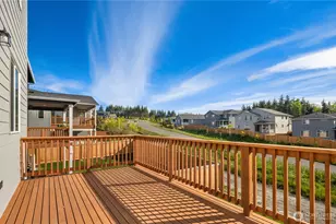 23479 Marinwood Cir NE, Kingston, WA 98346 - Photo 6