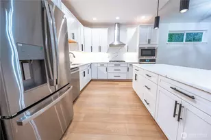 9078 Sea Mist Ln, Blaine, WA 98230 - Photo 2