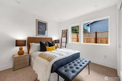 4048 32nd Avenue W #B, Seattle, WA 98199 - Photo 6