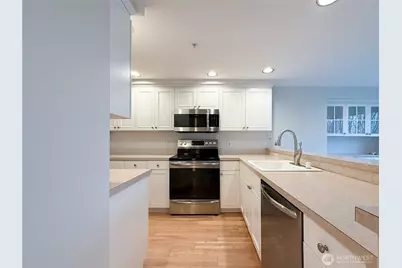 2334 Thorndyke Ave W #202, Seattle, WA 98199 - Photo 14