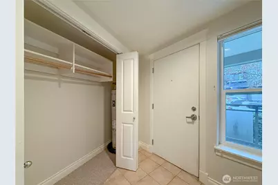 2334 Thorndyke Ave W #202, Seattle, WA 98199 - Photo 8