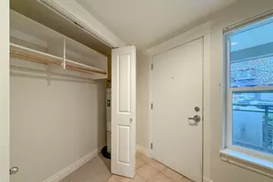 2334 Thorndyke Ave W, Seattle, WA 98199 - Photo 8