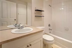 2334 Thorndyke Ave W, Seattle, WA 98199 - Photo 30