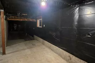 1811 E 3rd St, Port Angeles, WA 98362 - Photo 30