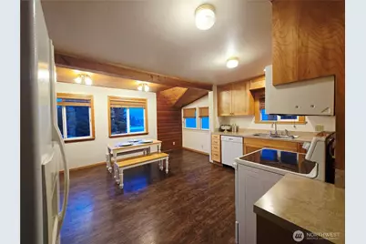 1811 E 3rd Street, Port Angeles, WA 98362 - Photo 6