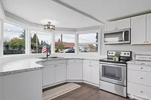3317 Olive Way, Longview, WA 98632 - Photo 8