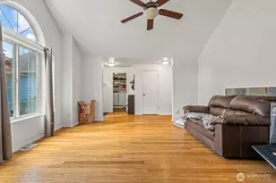 27507 72nd Ave E, Graham, WA 98338 - Photo 8